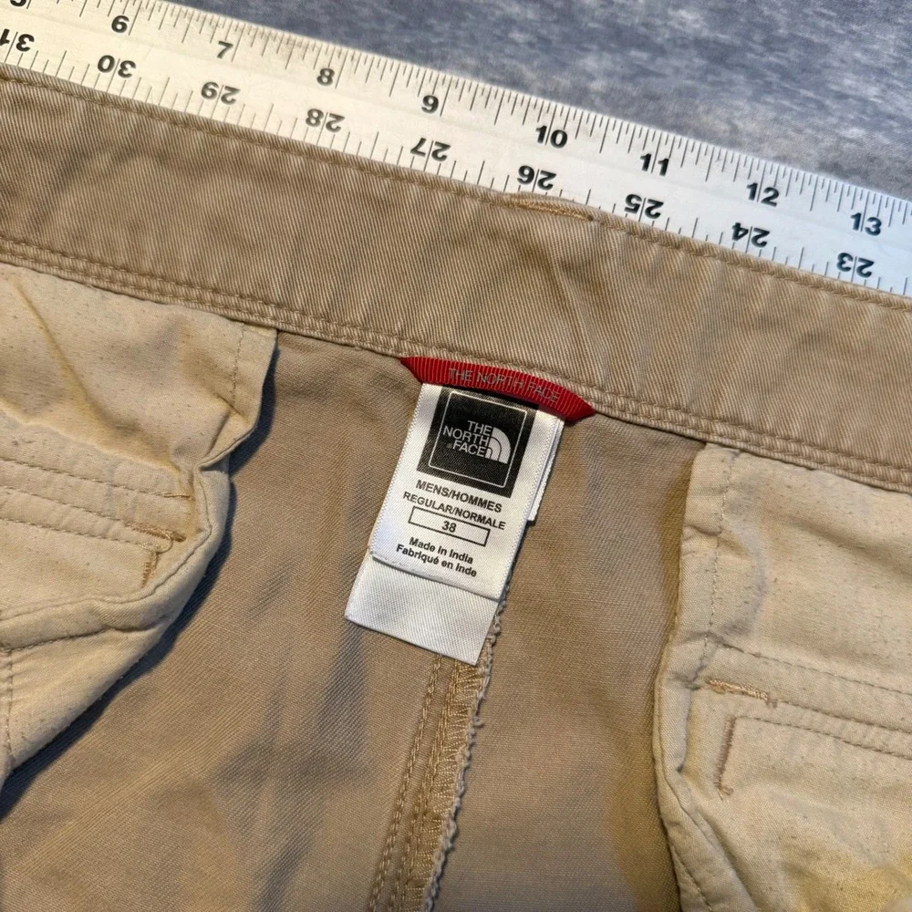 The North Face Mens Cargo Shorts Size 38 Tan Khaki Cotton Twill Hiking Outdoor